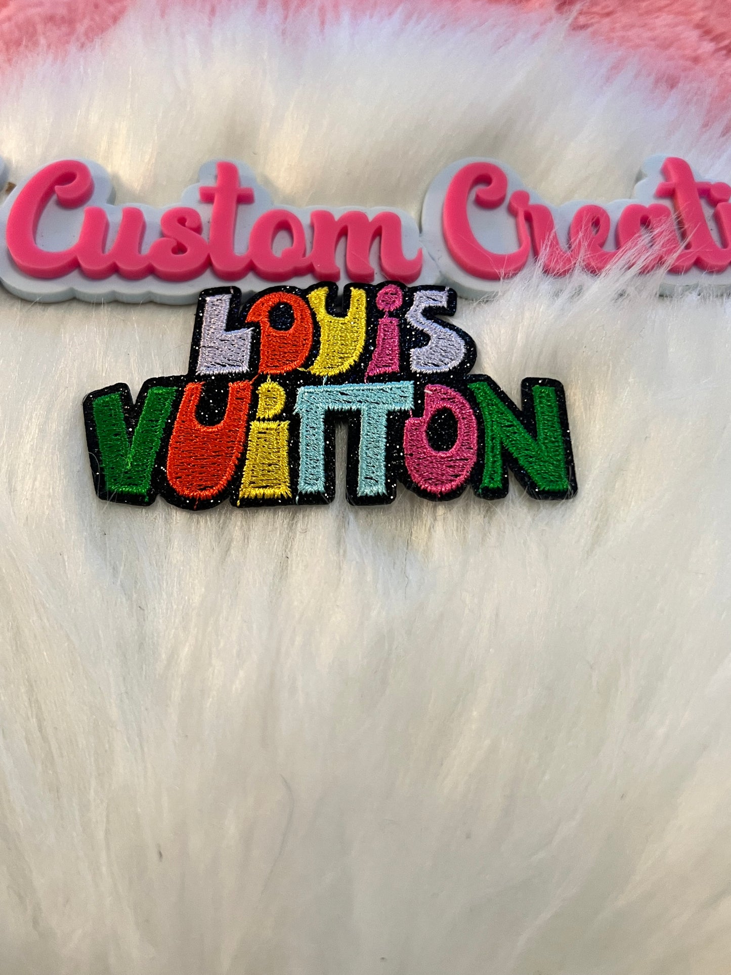 Colorful LV