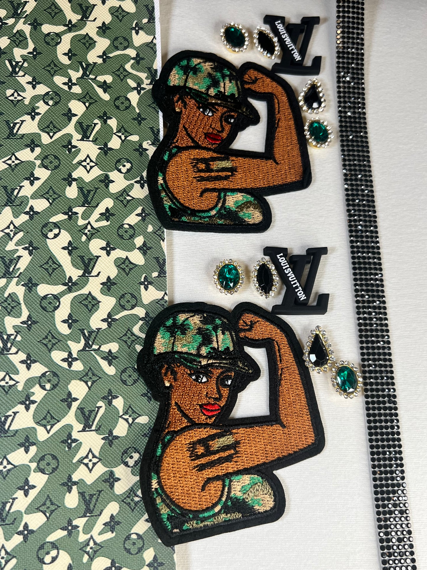 Camo Lady LV Kit