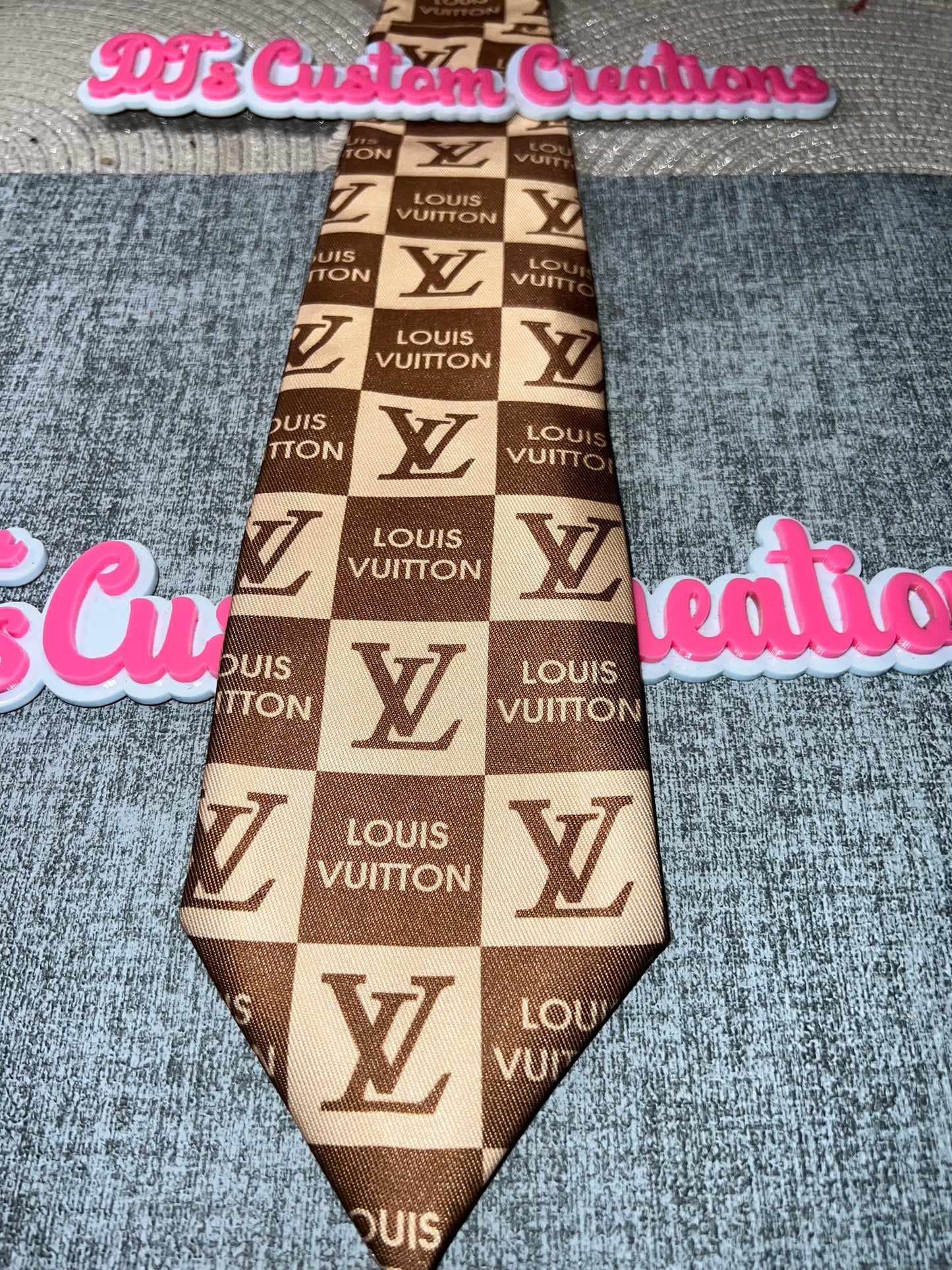 Brown Checker Necktie – Luxe Statement Tie