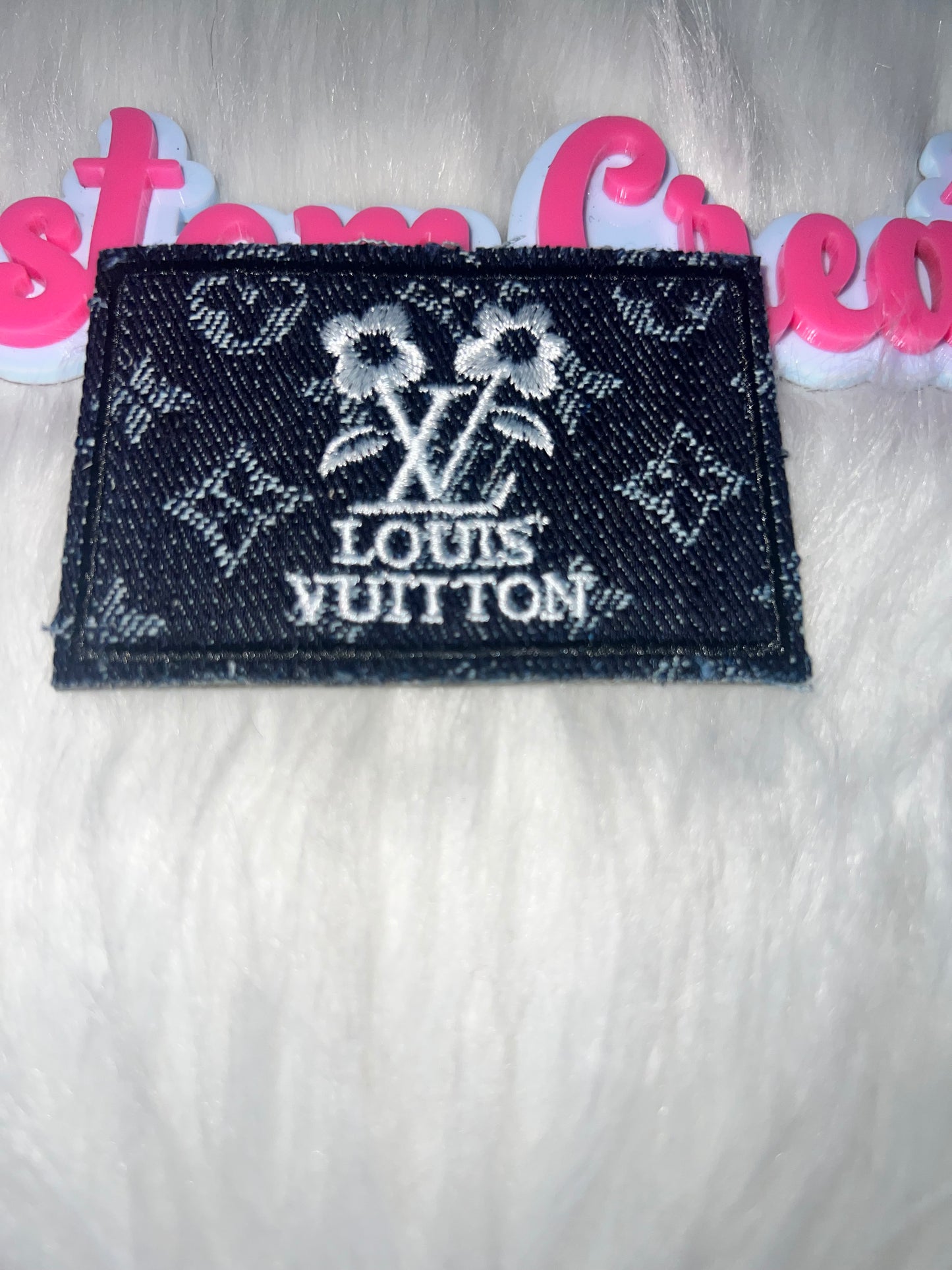 ππ€ Dark Blue & White Denim LV Floral Iron-On Patch