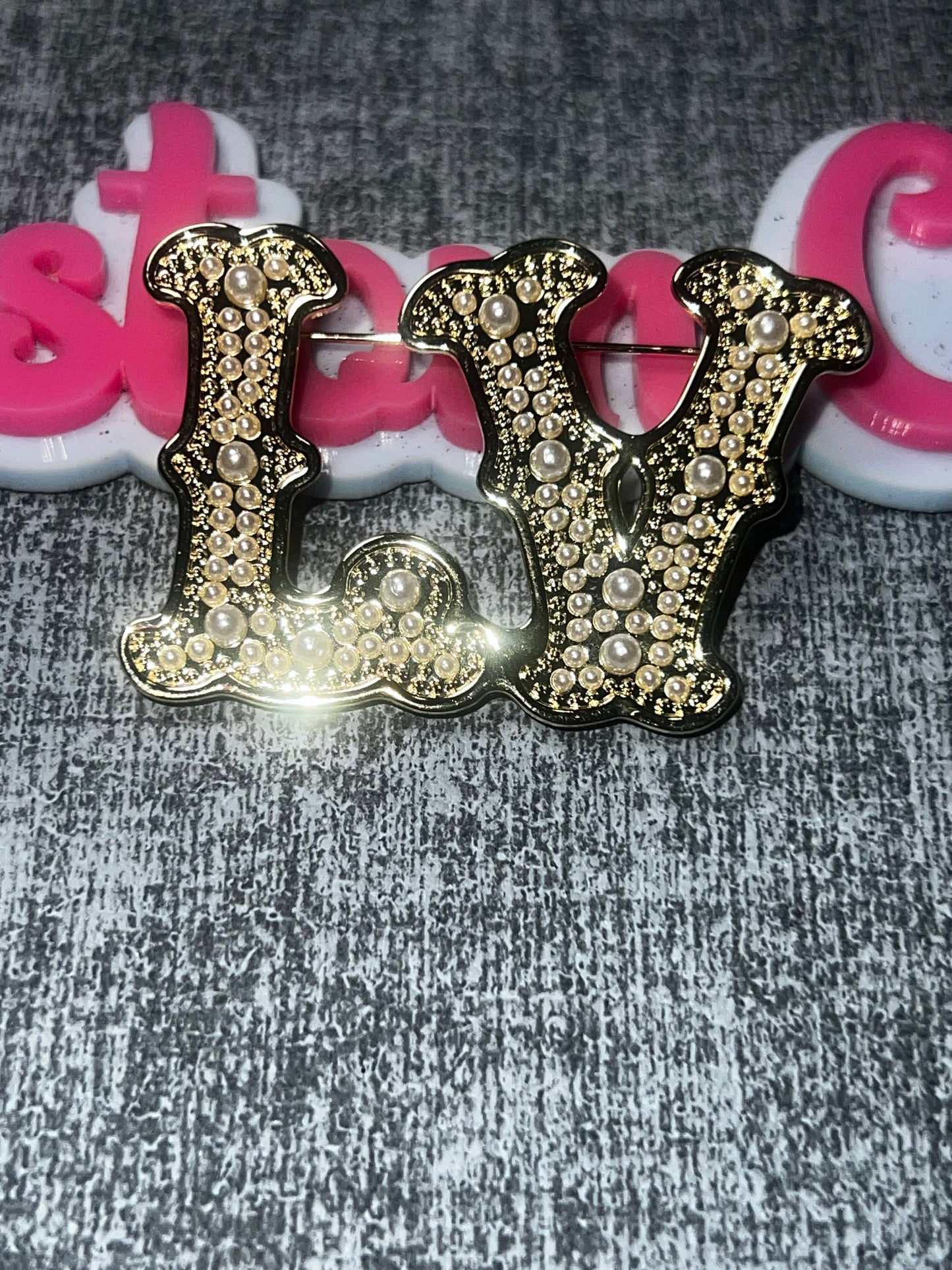 Bling Letter Brooch – Gold Rhinestone Pin