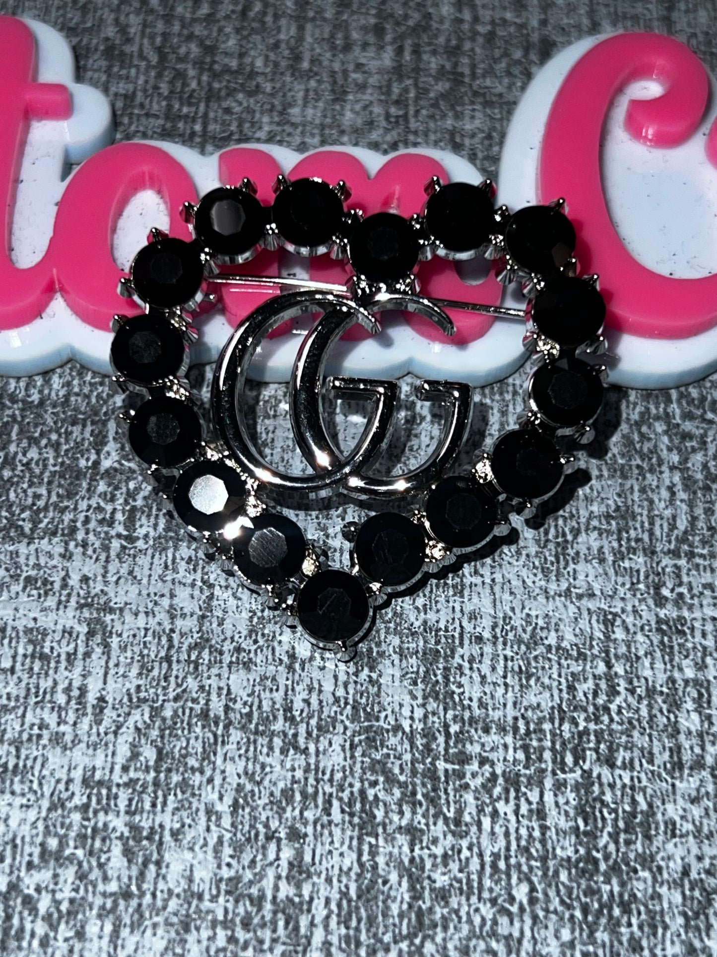 Black Heart Rhinestone Fashion Brooch – Crystal Statement Pin
