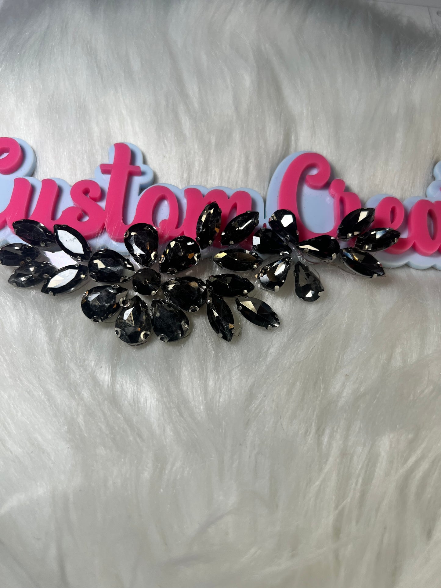 Smoke/Gray Crystal Iron-On – 4.5”