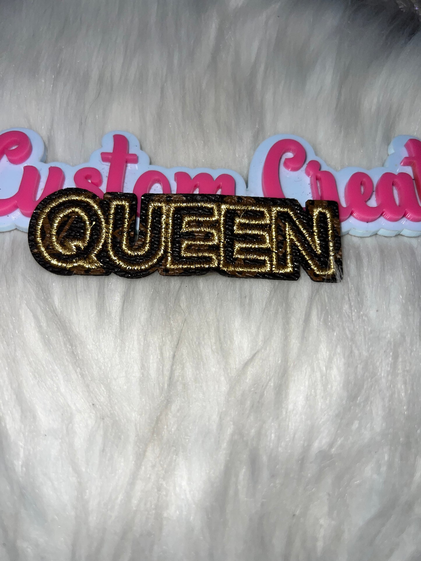 LV Gold Embroidered “QUEEN” Patch