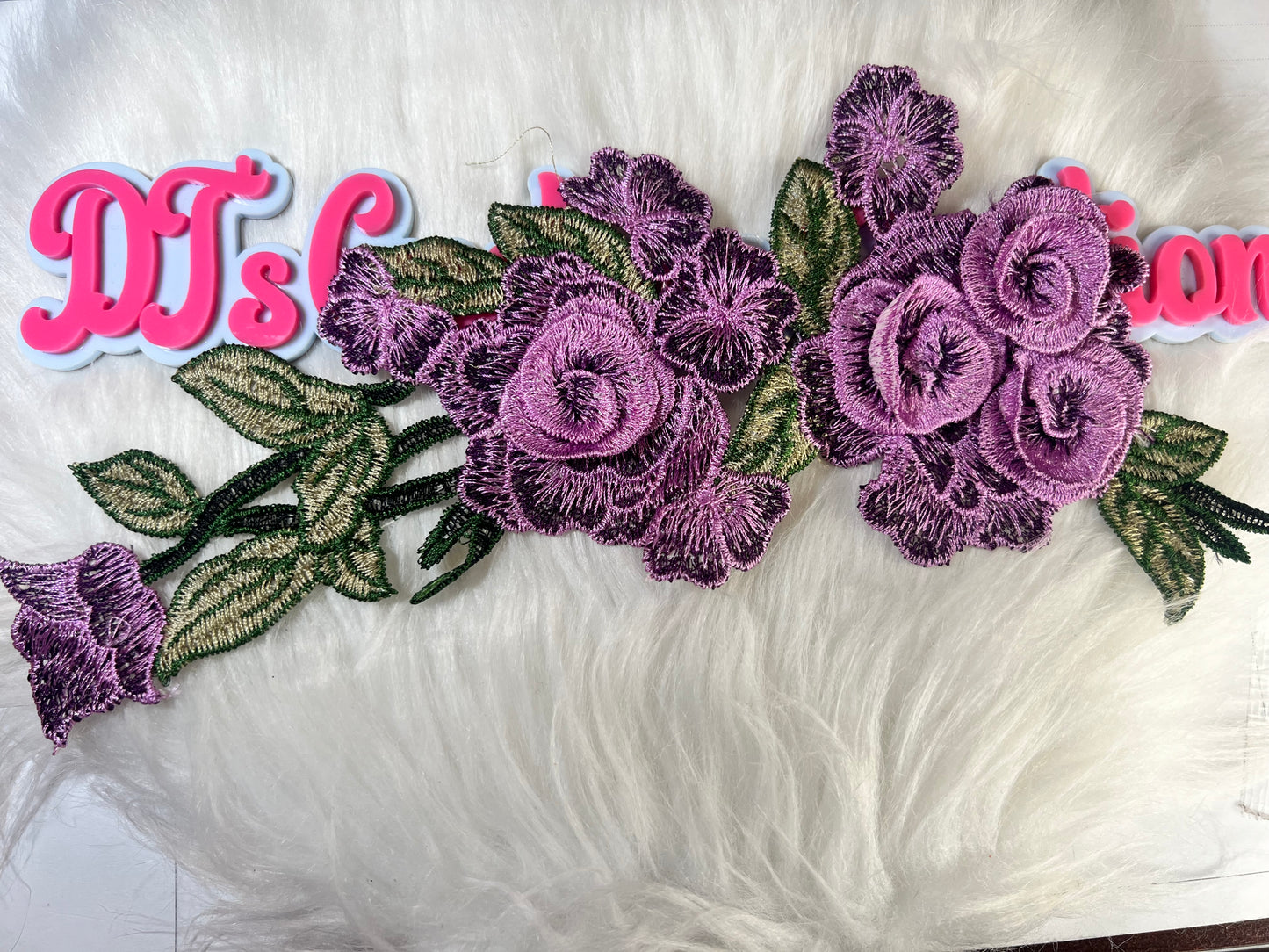 💐 Large Purple Floral Vine Patch