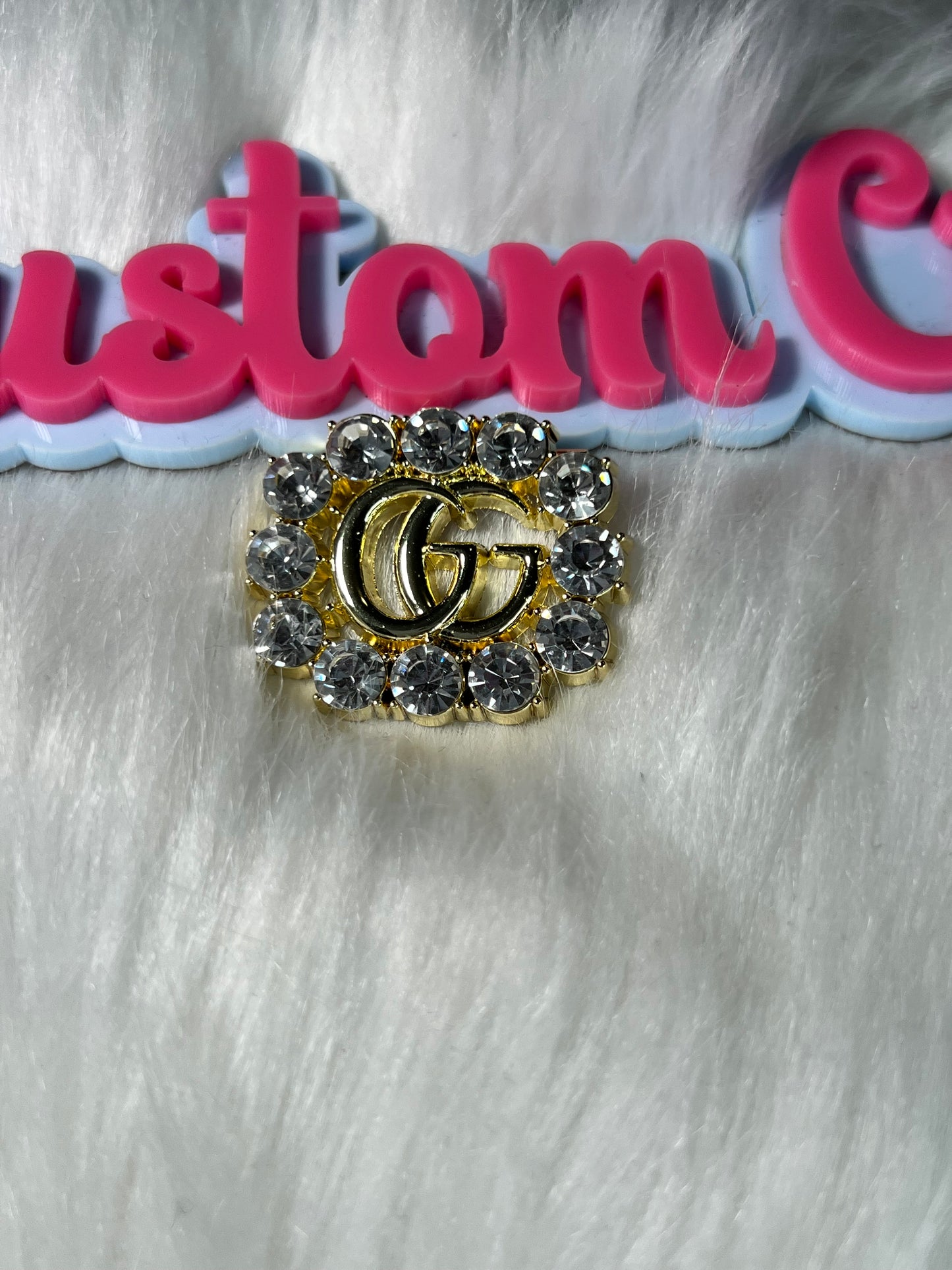 π Gold GG Rectangle Crystal Brooch