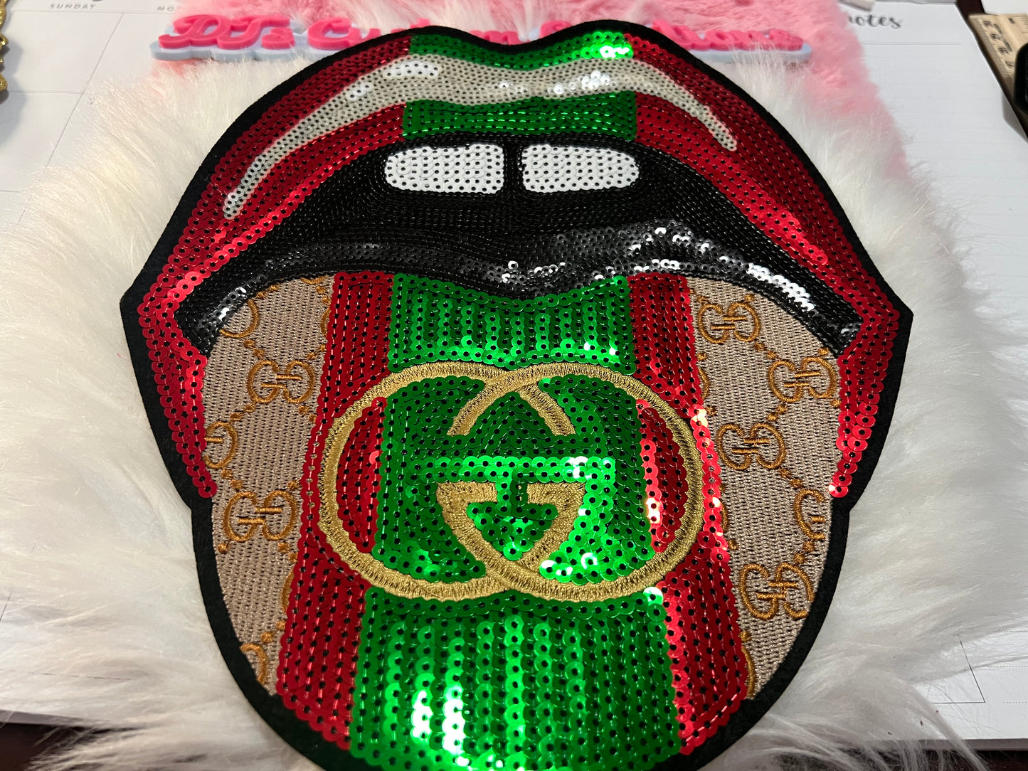 Sequin GG Tongue