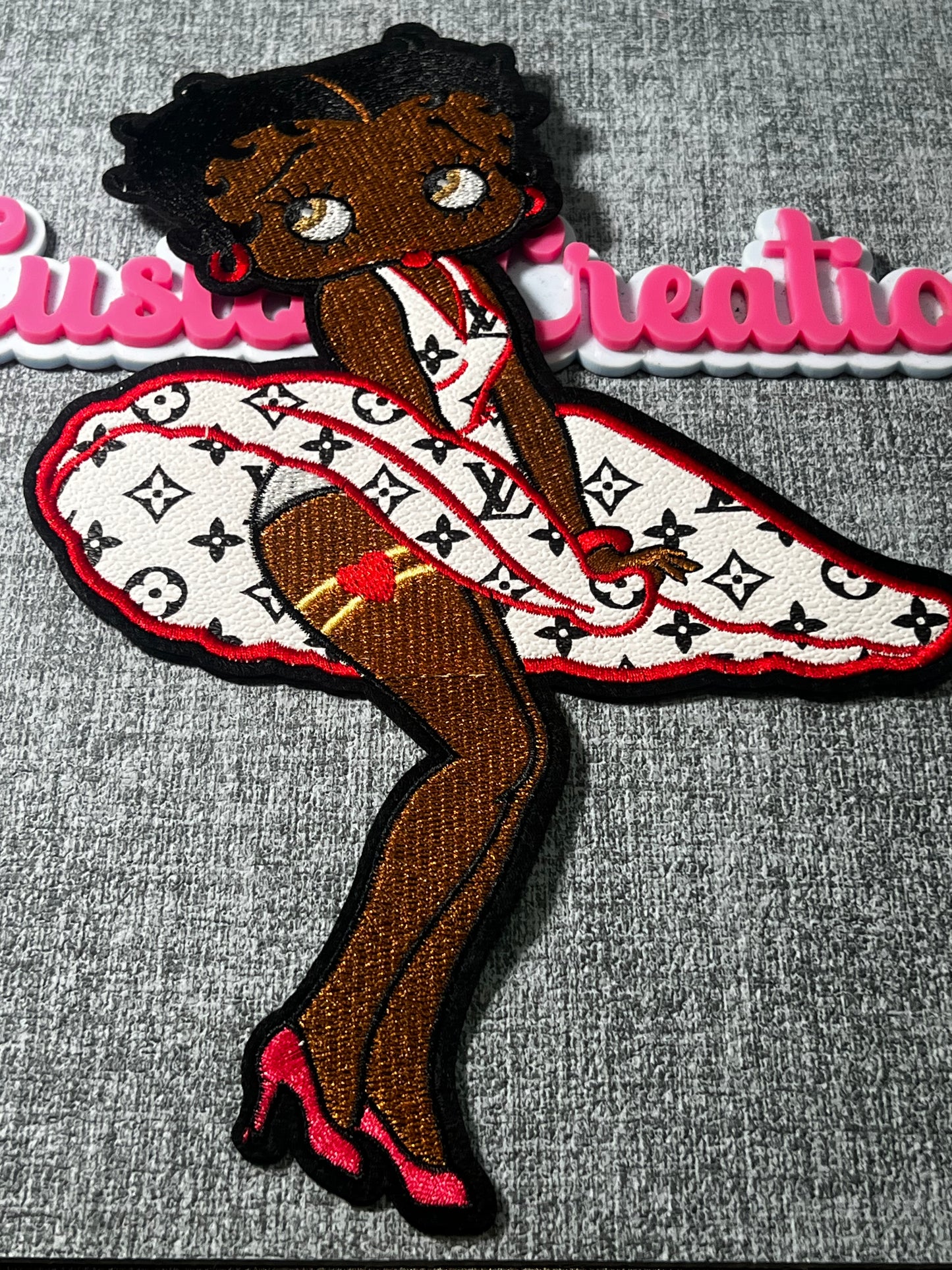 White Fashion Dress Girl Embroidered Patch – Glam Woman Iron On Applique