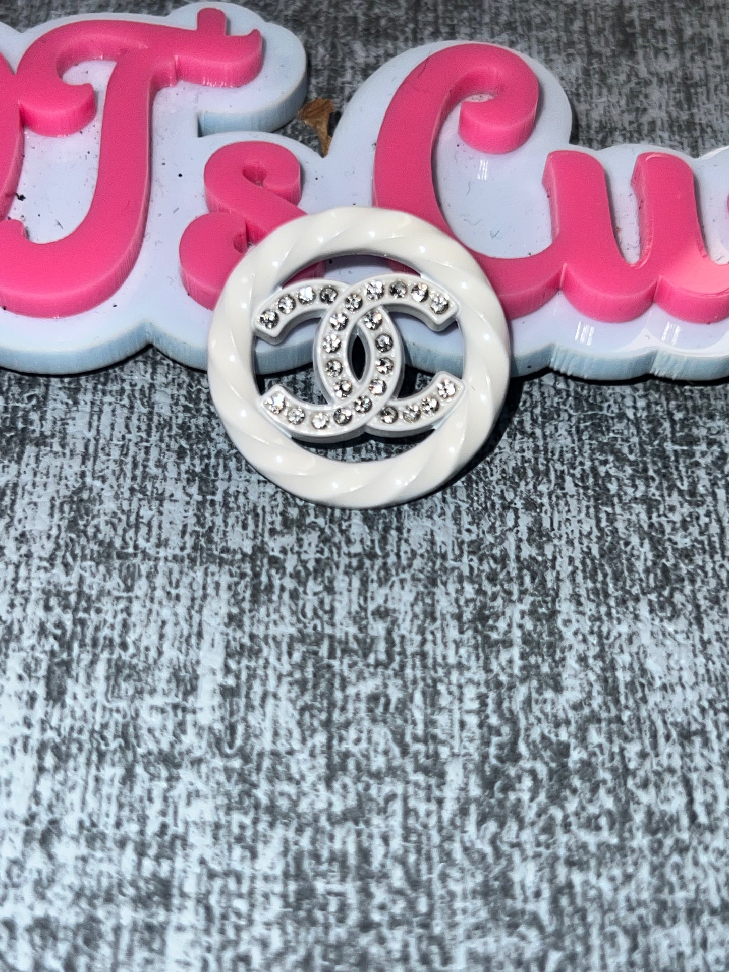 Round Rope Frame Rhinestone Flatback