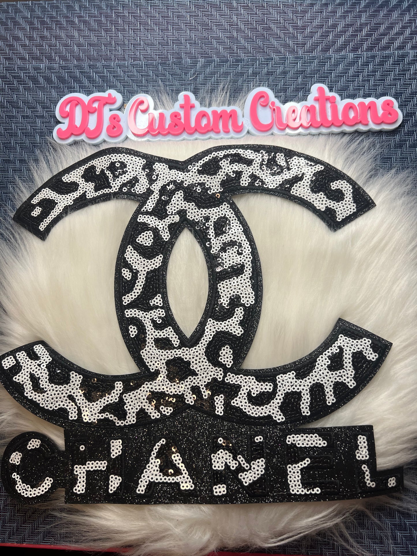 Sequin Tiger print White Black