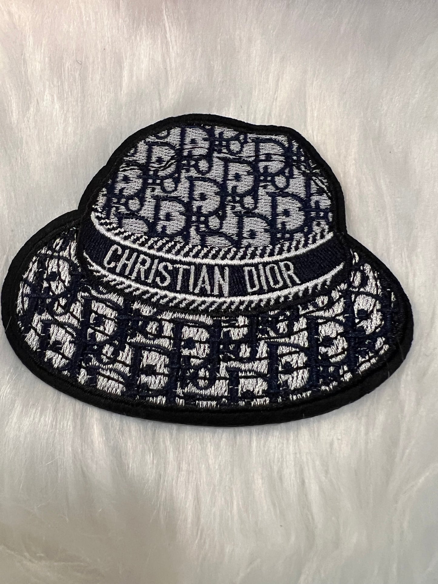 Hat CD