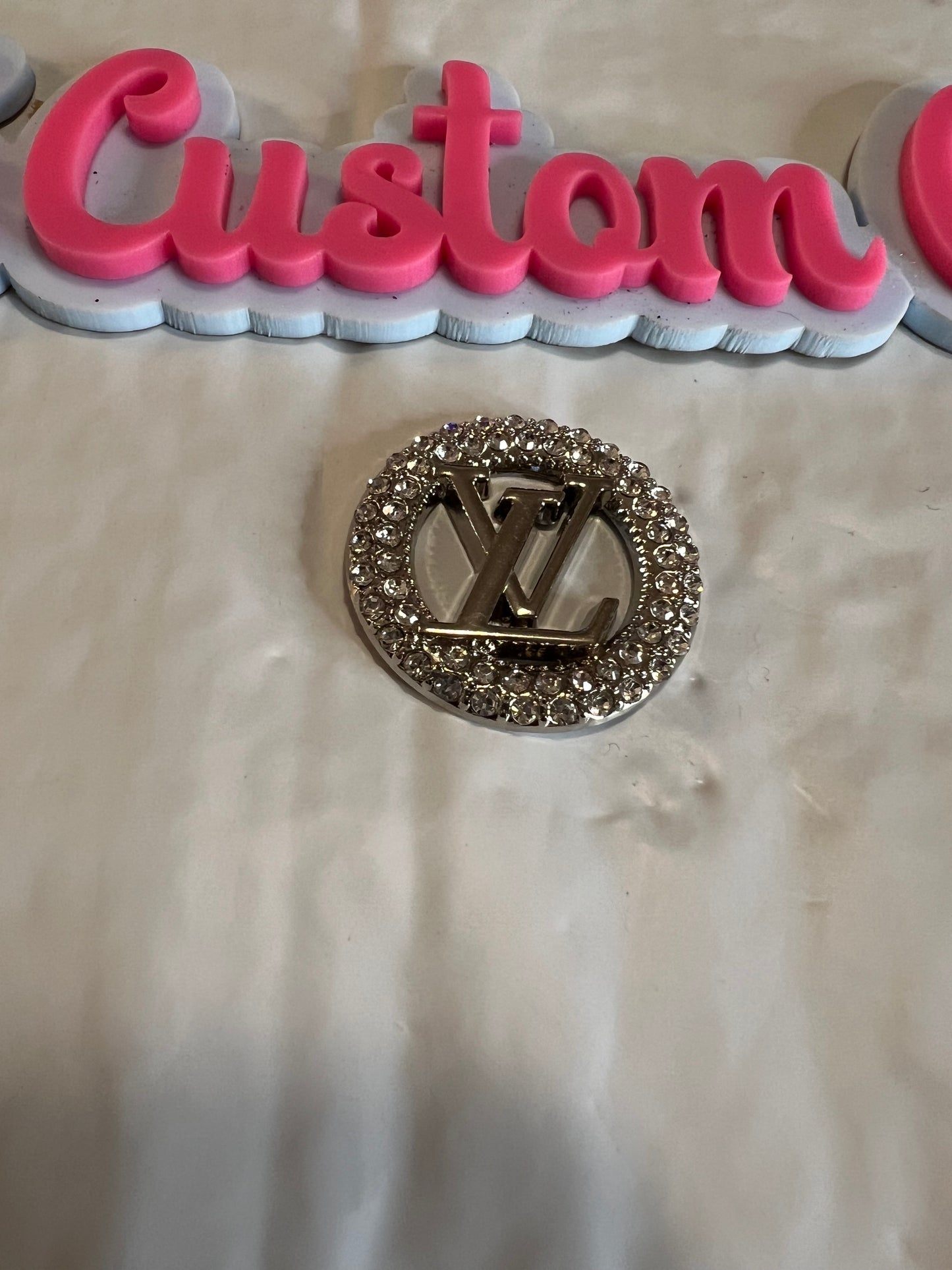 LV Round Silver