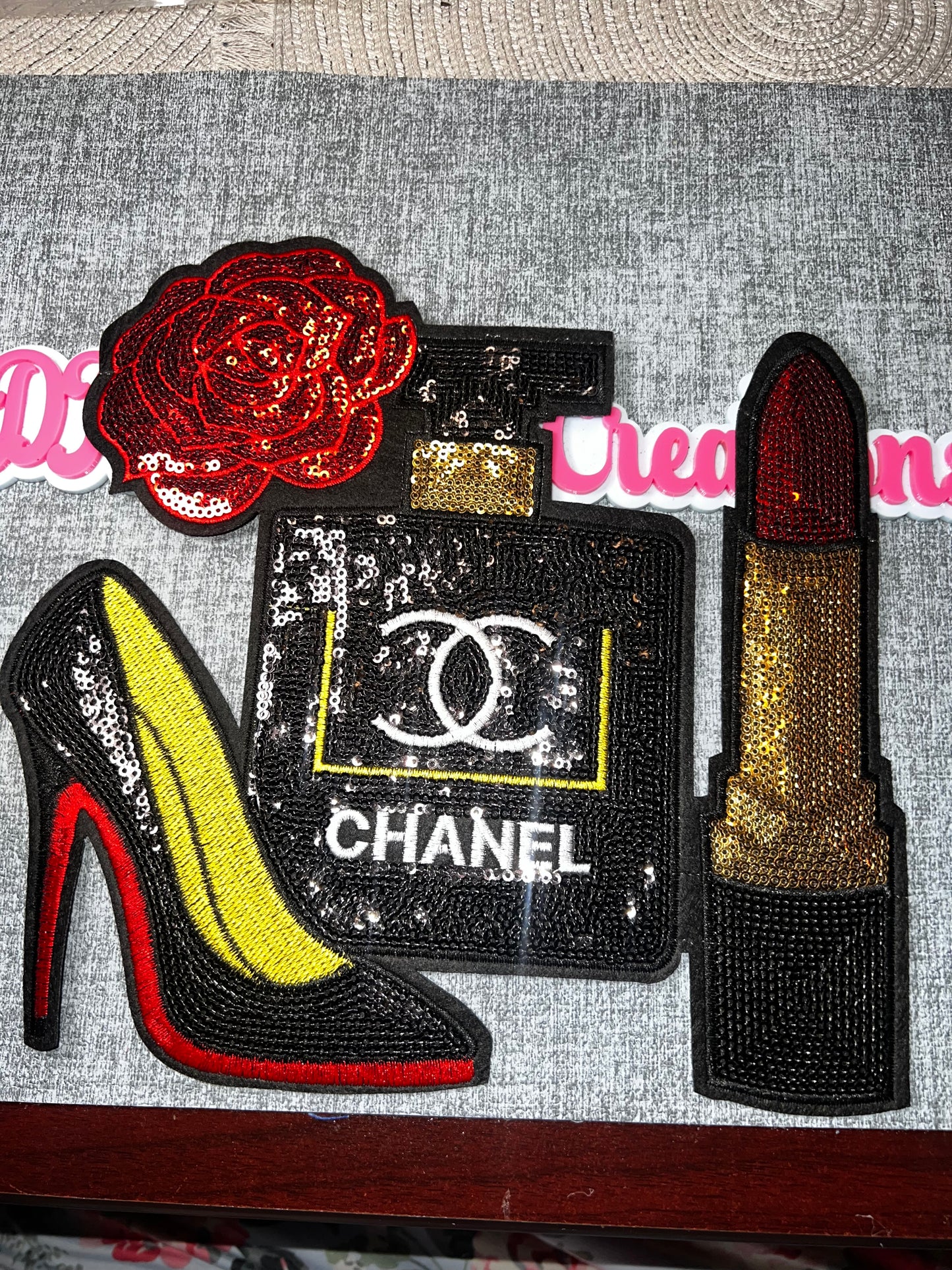 Glam Beauty Accessories Embroidered Patch Set – Fashion Statement Applique – Approx. 5 Inches