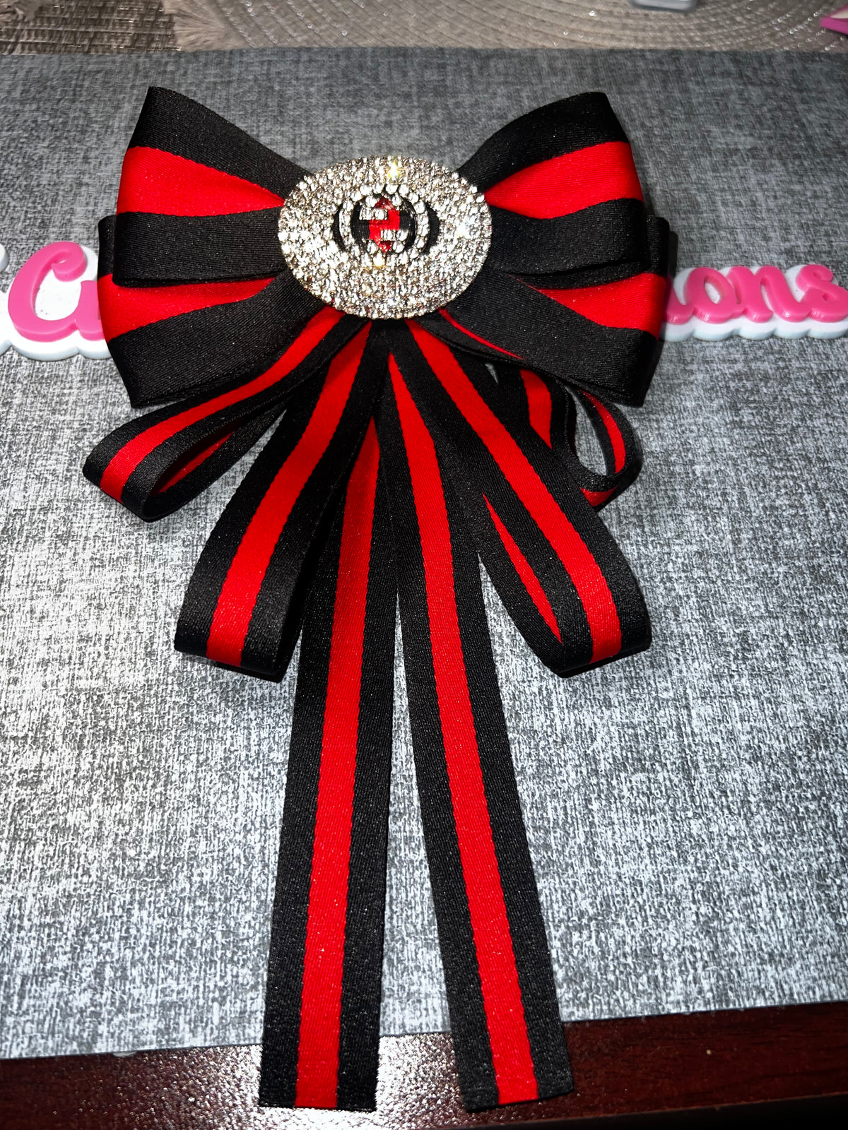 Black Red Rhinestone Medallion Bow Brooch – Statement Fashion Pin