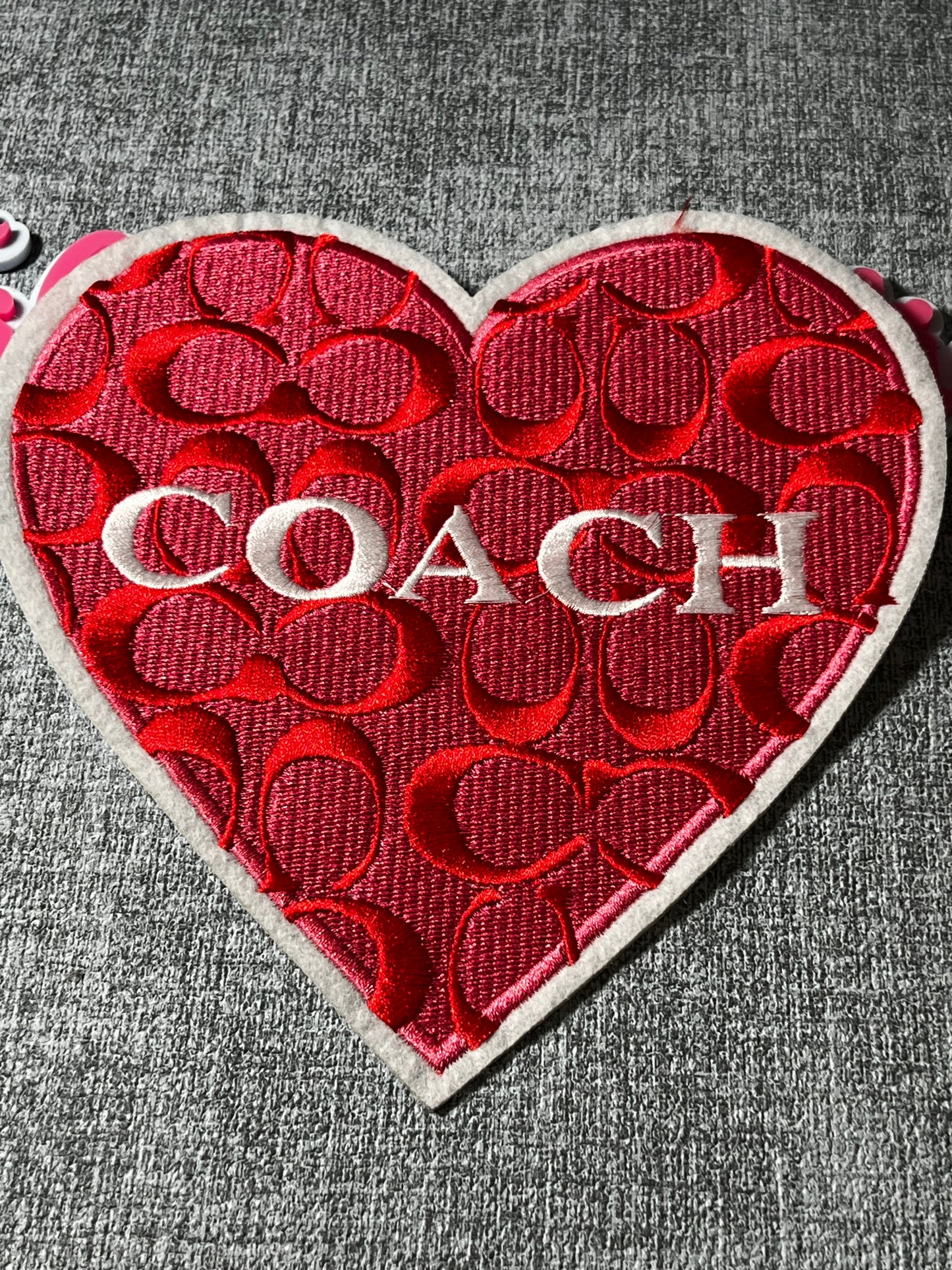 Red Heart Embroidered Patch – Fashion Heart Iron-On Patch