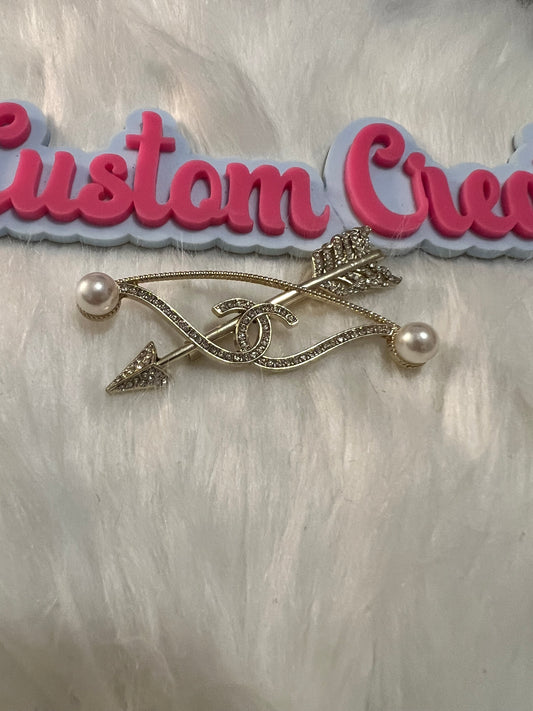 Gold Pearl Bow Arrow Brooch