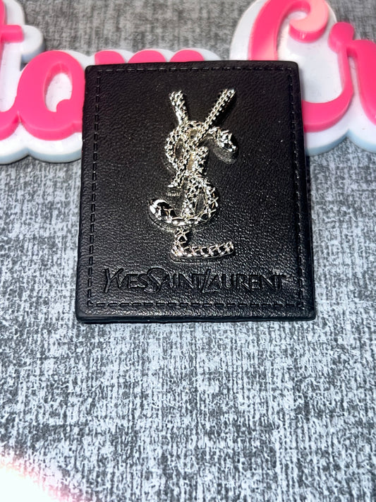 Black Embossed Monogram Iron-On Tag – Luxe Faux Leather Patch