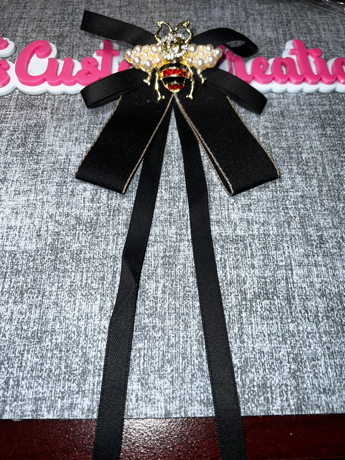 Black Pearl Bee Bow Brooch – Long Tail Statement Fashion Pin