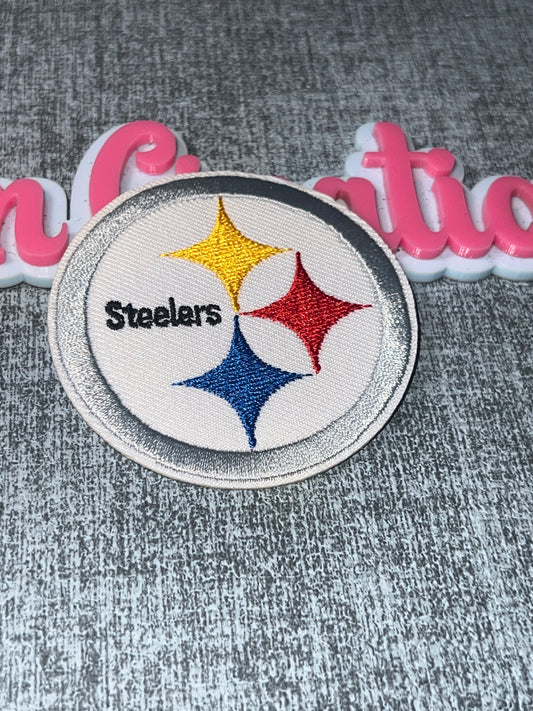 Round Embroidered Circle Iron-On Patch – Silver Border