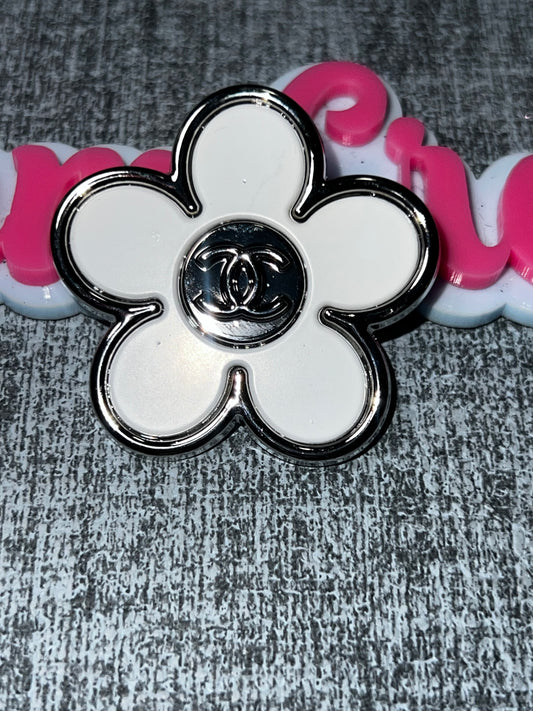 White Flower Fashion Brooch Pin | Enamel Floral Brooch | Decorative Lapel Pin