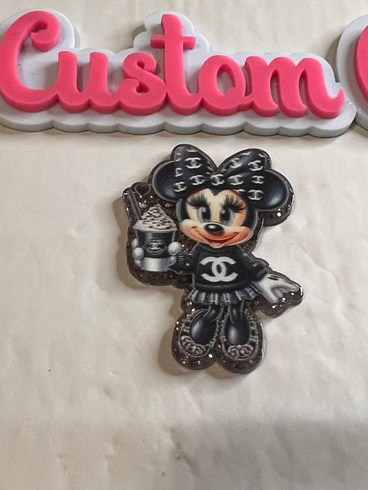 Minnie CC with drink