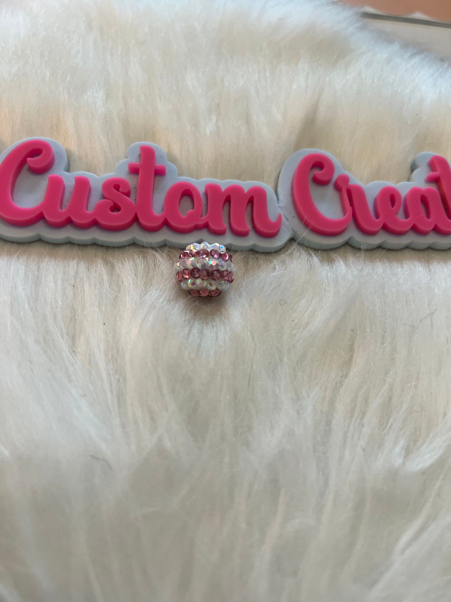 Small Pink White Focal