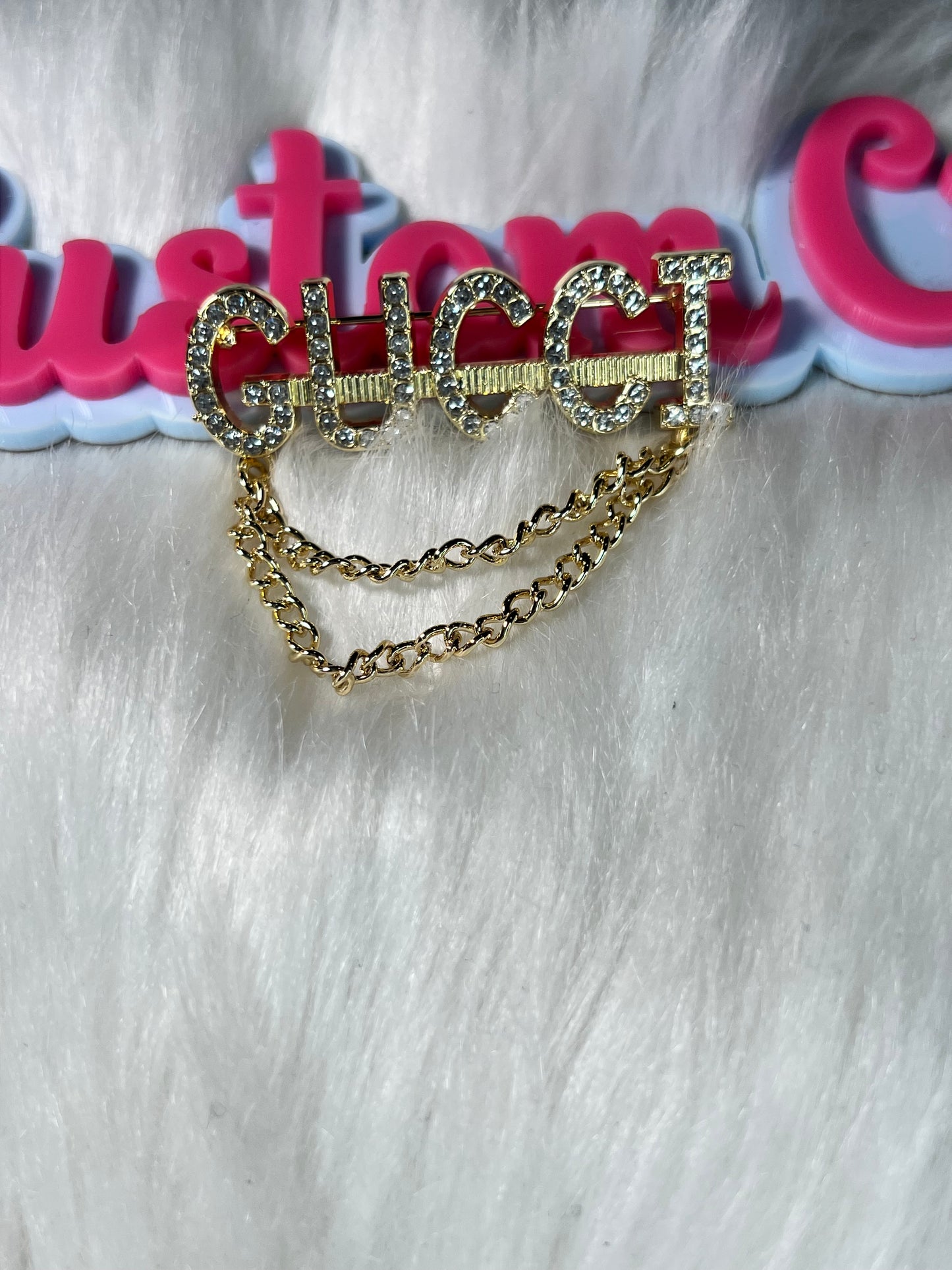 ✨ Gold Chain GG Brooch