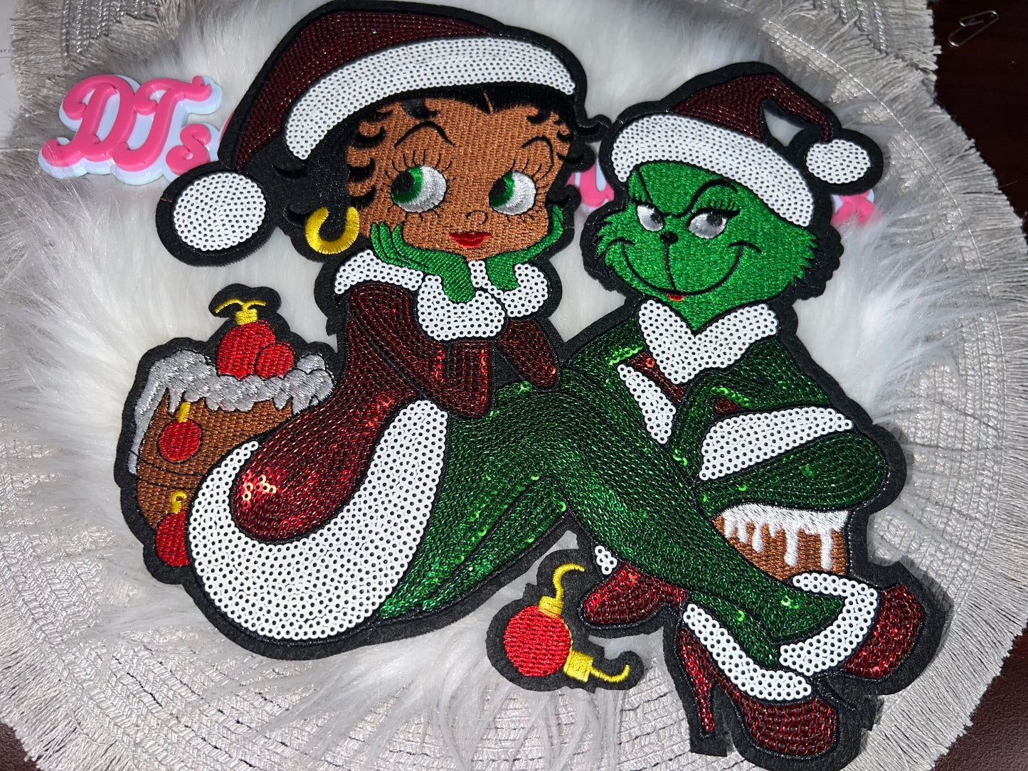💚 Holiday Betty & The Grinch Patch