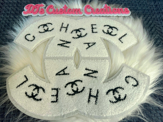 White Black Fluffy CC
