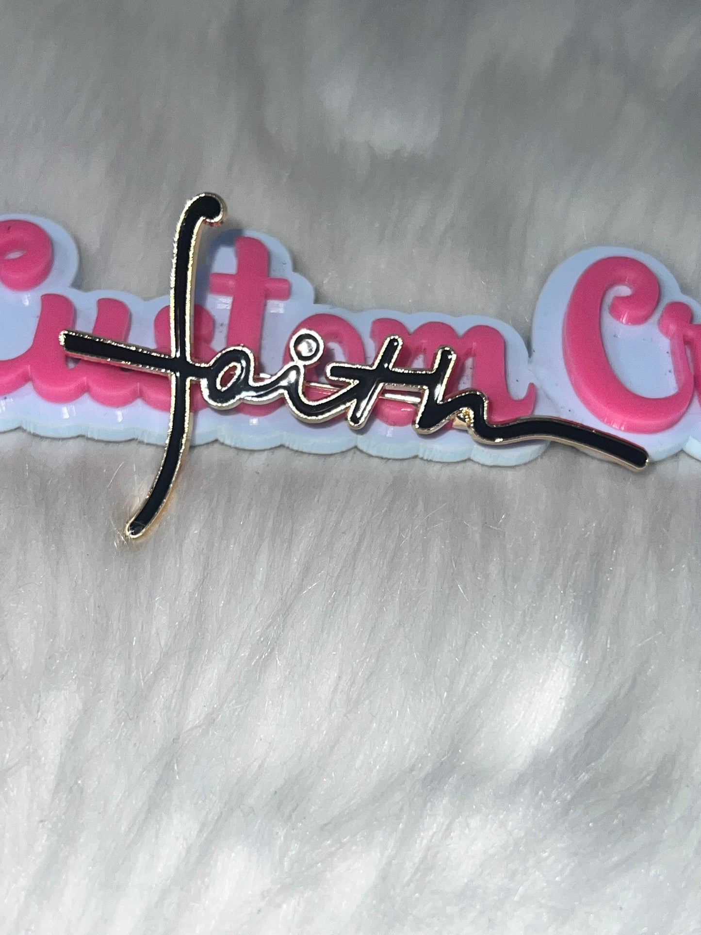 Faith Script Pin – Black & Gold