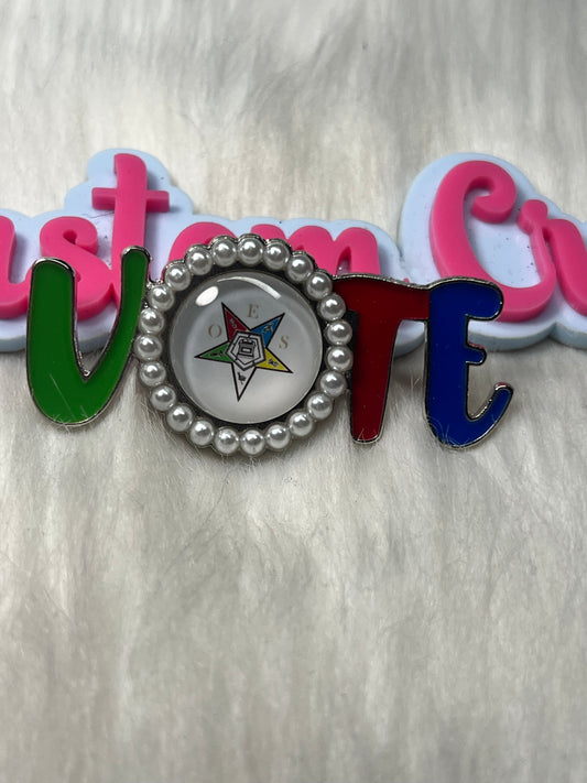 ✨ Pearl & Crystal Letter “VOTE” Pin Brooch OES