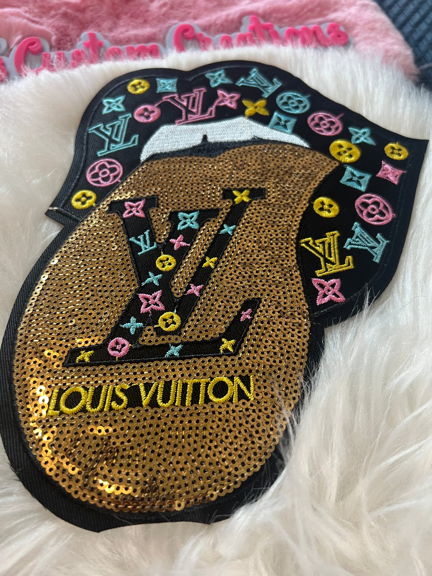 Sequin Gold Tongue Colorful LV Lips