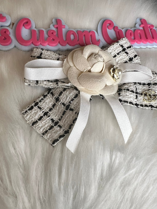 Black White Bow CC Brooch