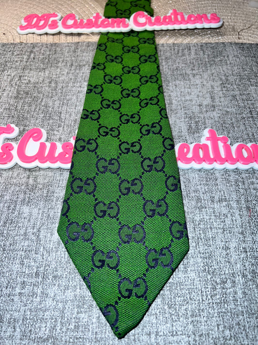 Green Geometric Necktie – Luxe Statement