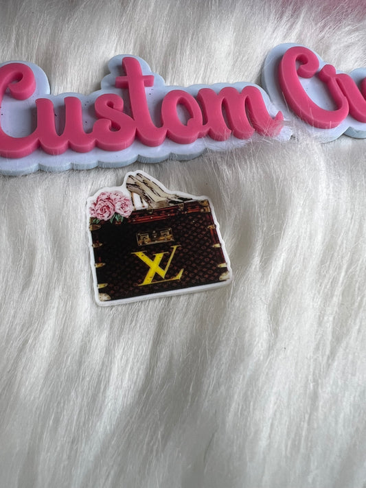 Brown LV Chest with flower & Heels