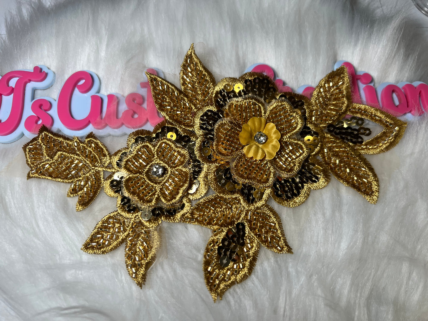 Gold Flower/Floral Sequin Applique ✨