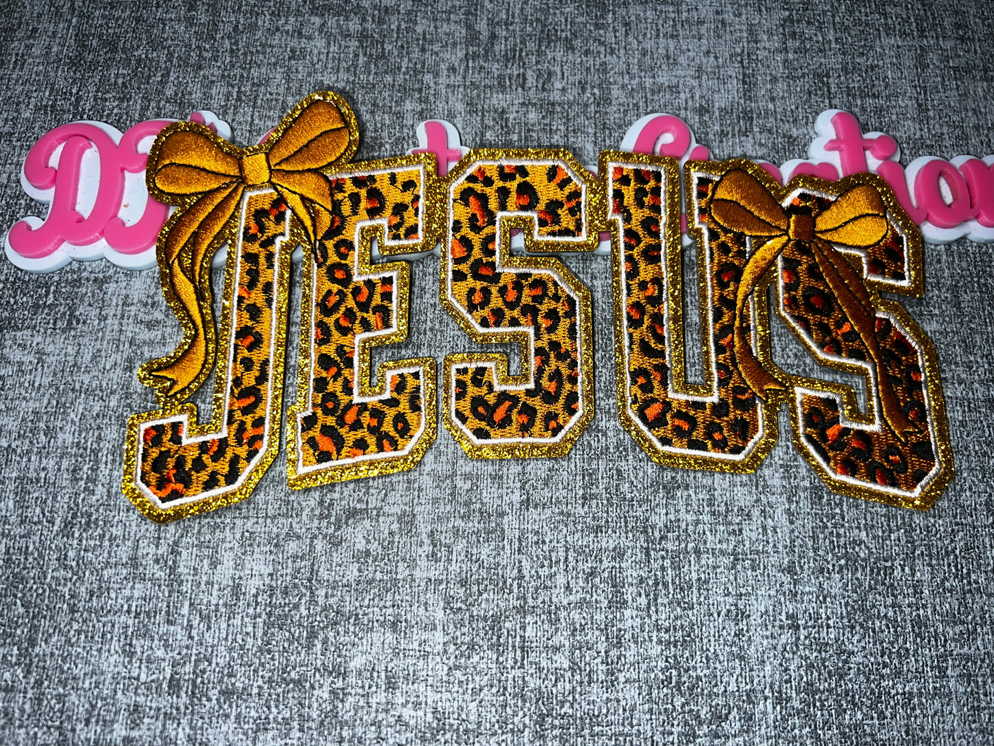 Leopard JESUS Bow Embroidered Patch – Gold & Brown Iron On Applique