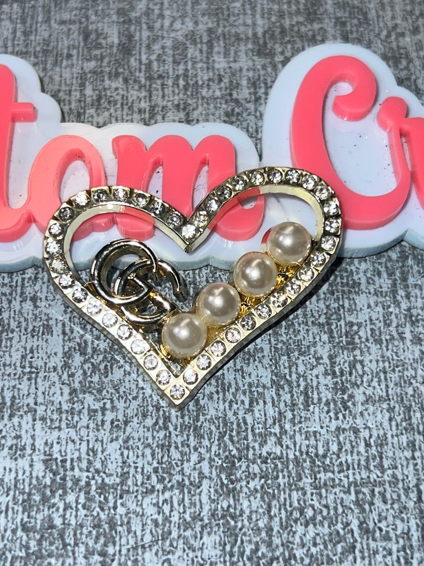 Heart Pearl Luxe Charm – Rhinestone Designer Style Embellishment