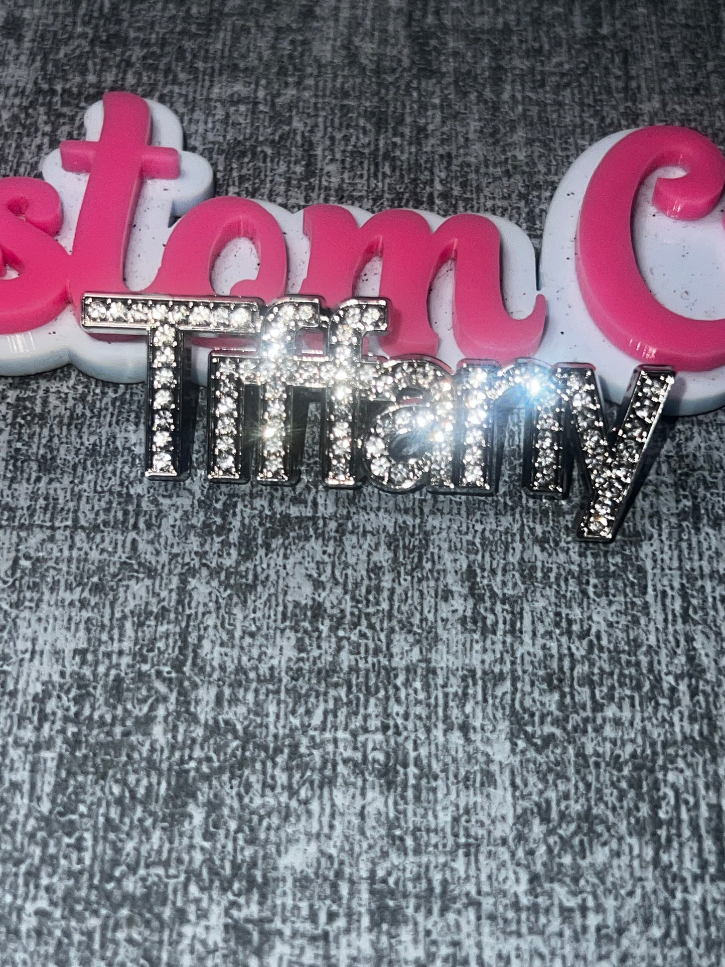 Rhinestone Script Name Brooch Pin | Fashion Metal Statement Pin