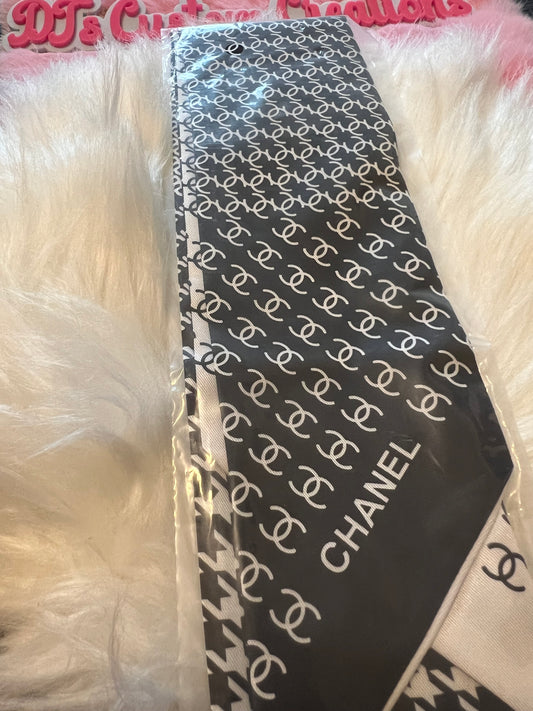 Black White CC Scarf
