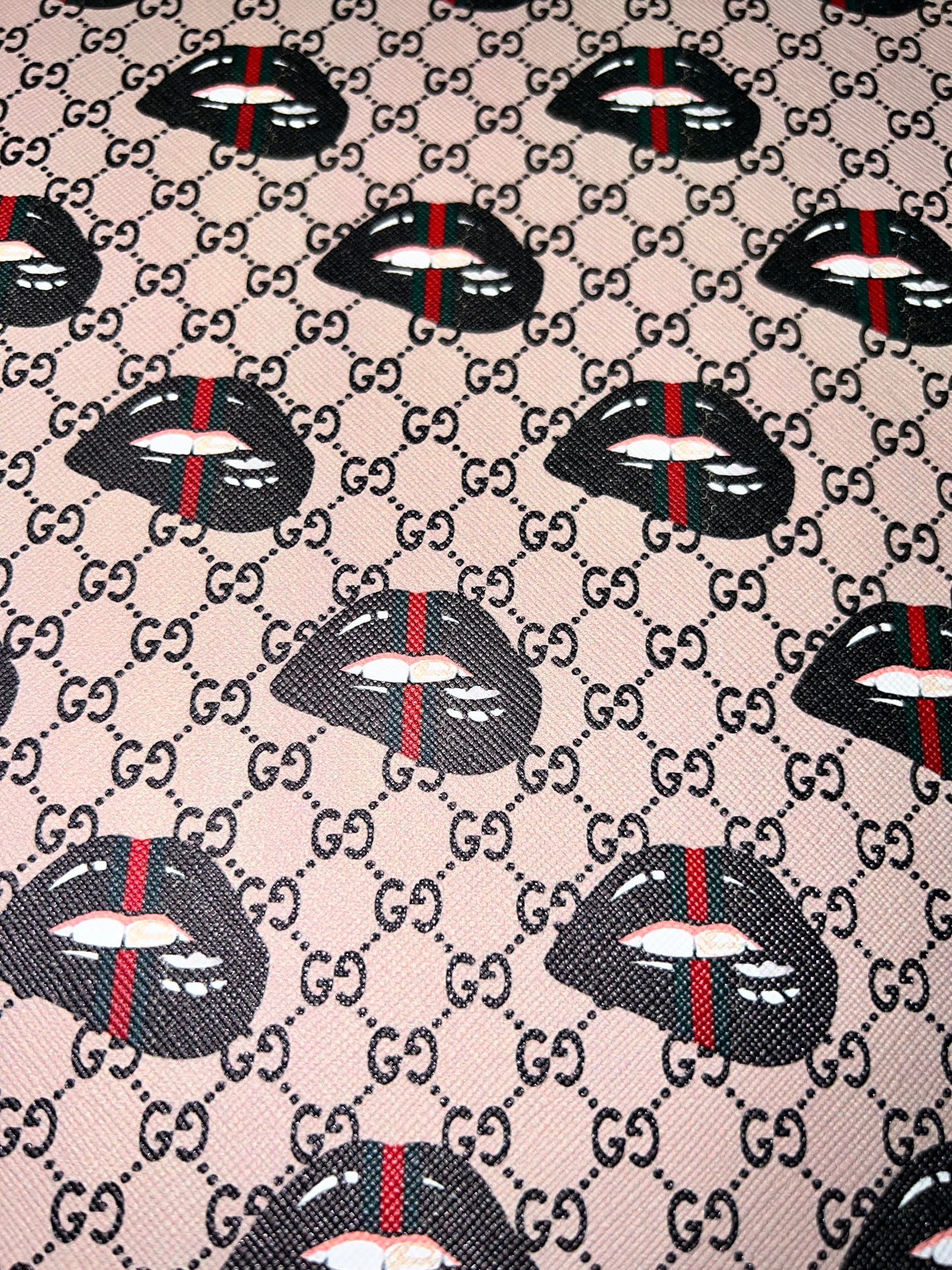 💋 Lip Print Pattern Faux Leather Sheet