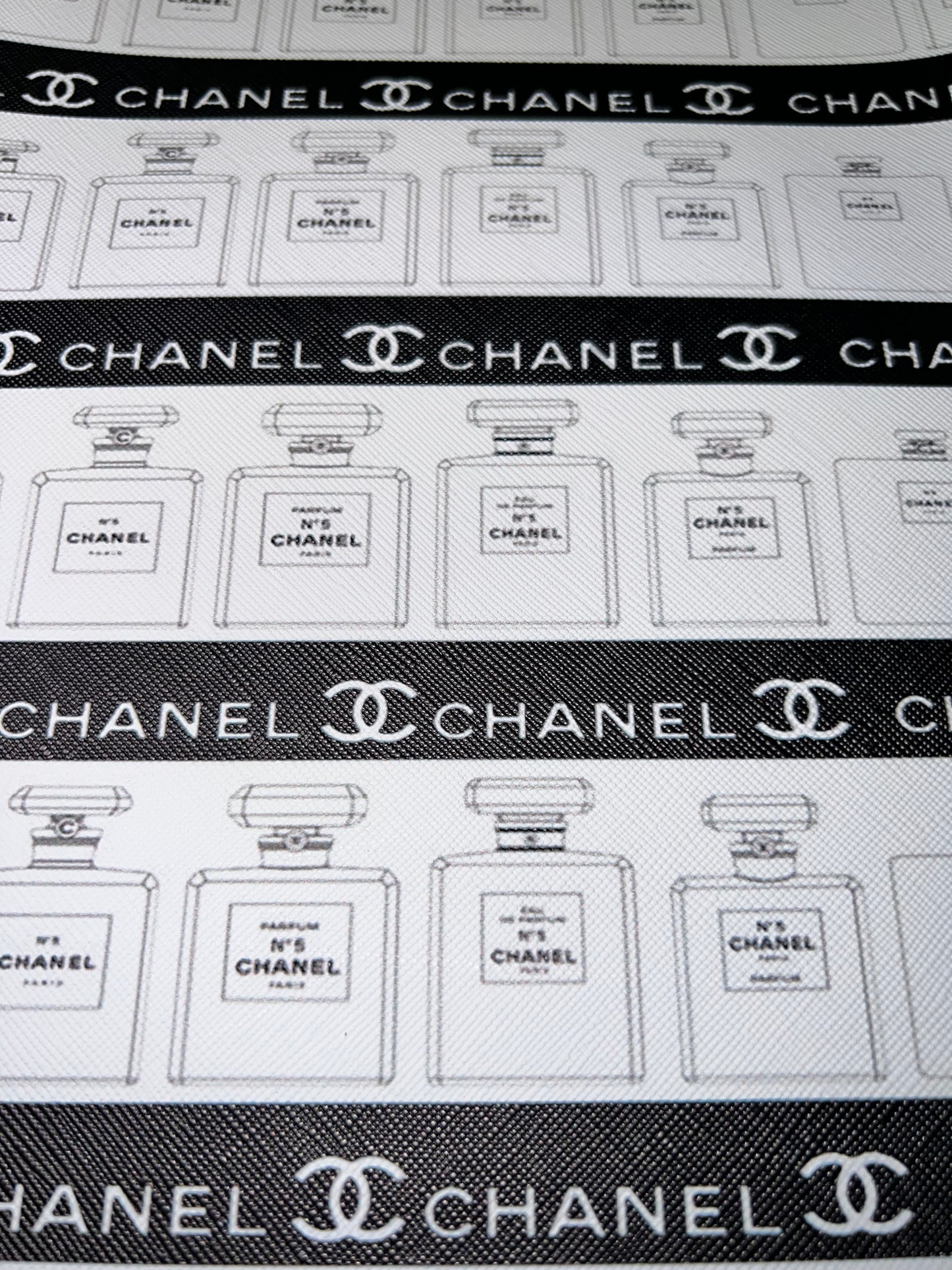 Minimal Perfume Line Art Faux Leather Sheet – 9x12