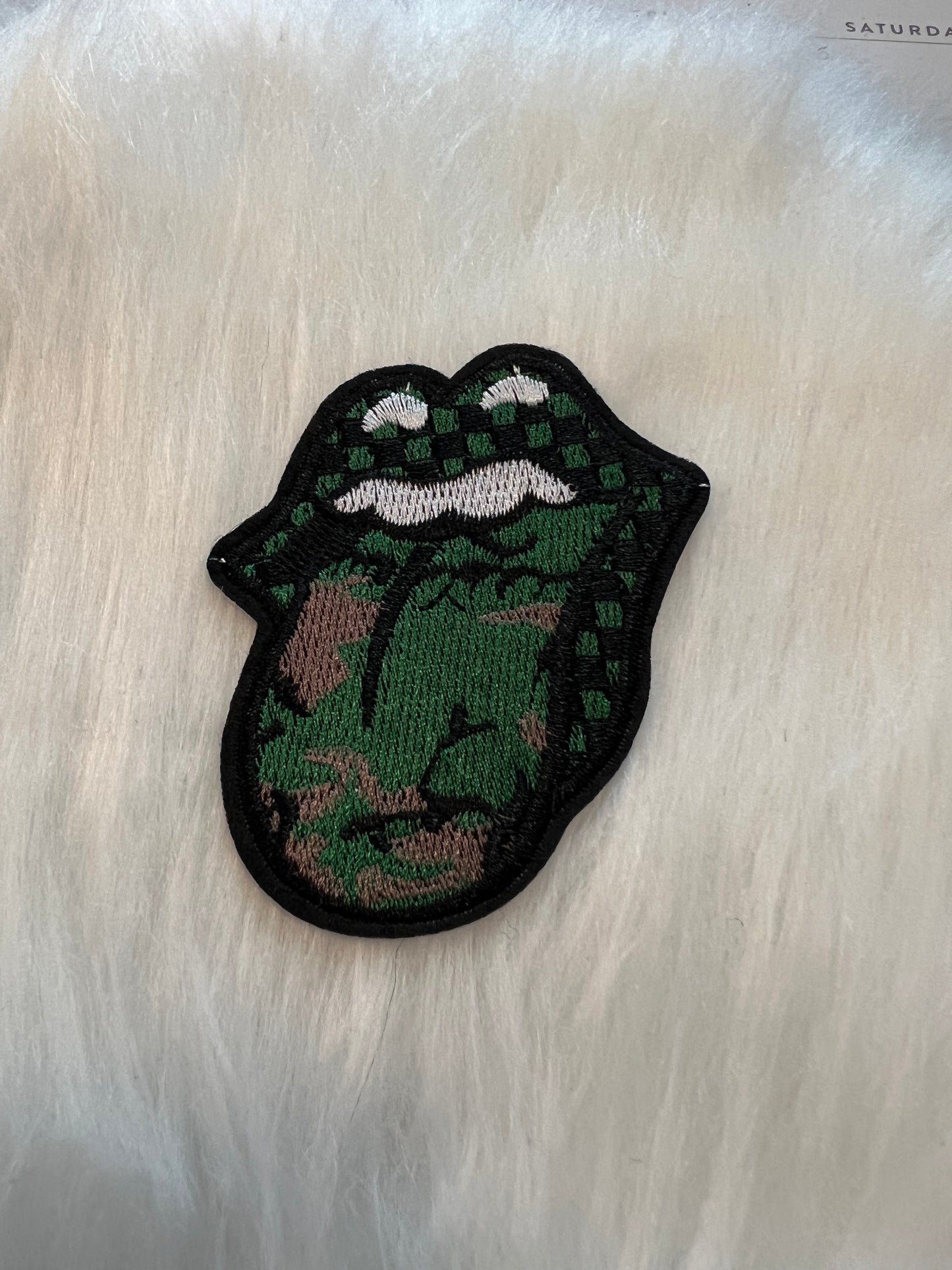 Camo Lips