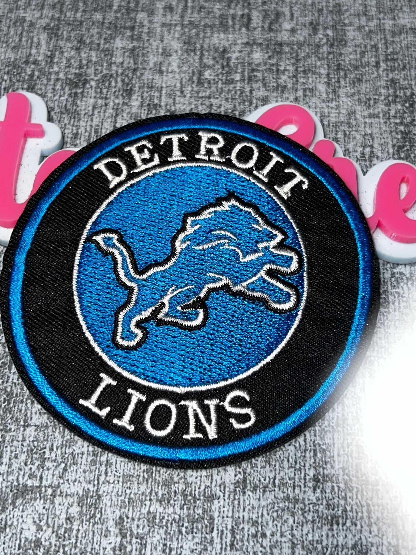 Blue Black Leaping Cat Circle Embroidered Iron-On Patch | Statement Appliqué
