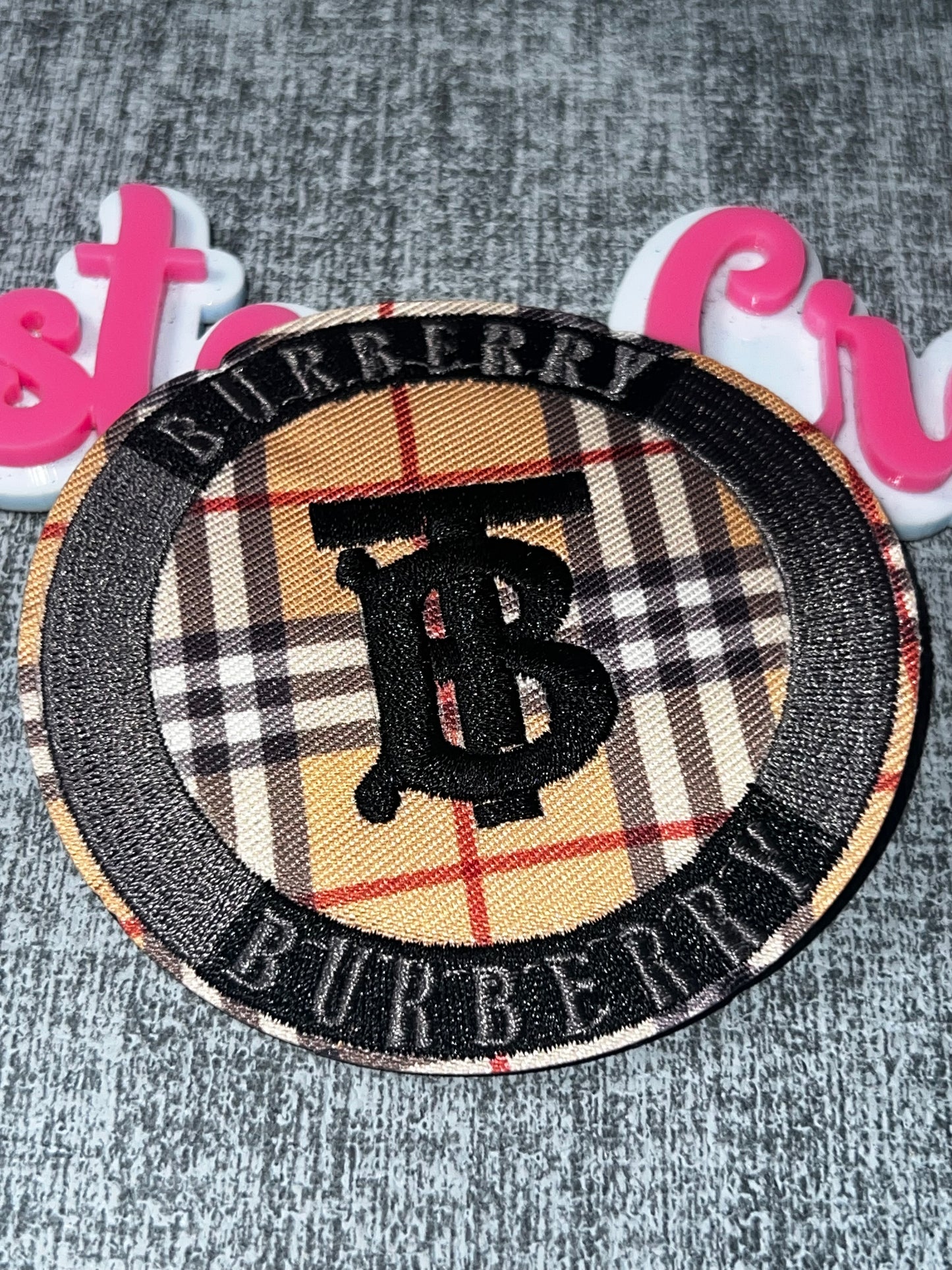 Plaid Circle Monogram Patch – Luxury Inspired Embroidered Applique
