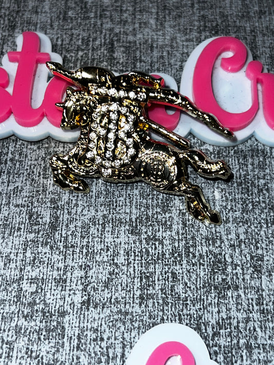 Polished Gold Horse Brooch Pin Rhinestone Detail – Fashion Statement Brooch