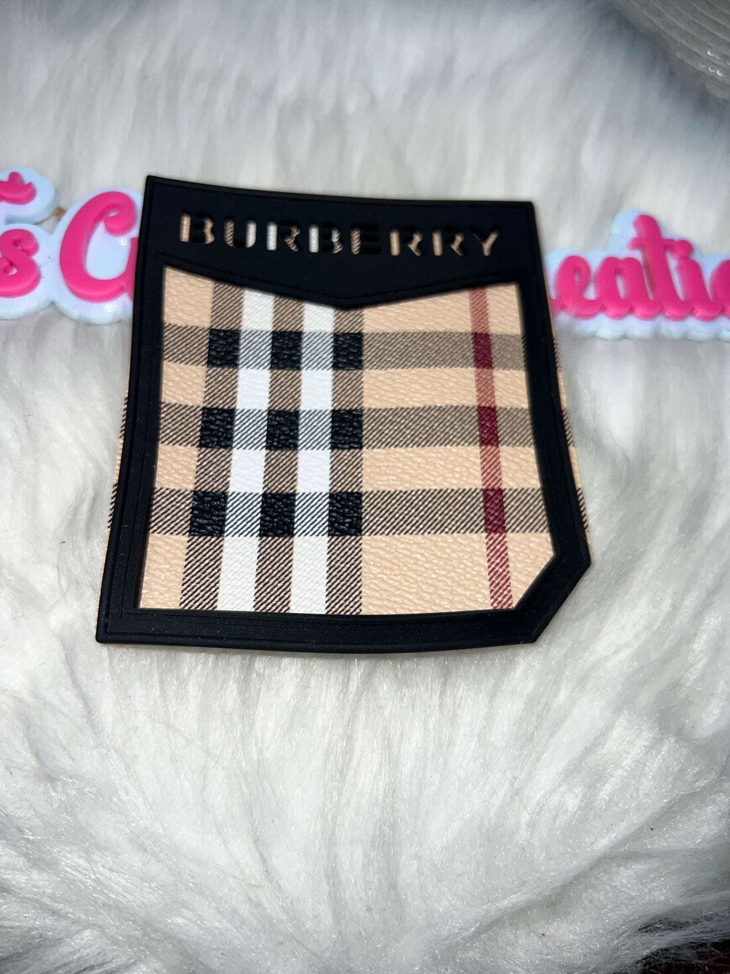 Plaid Pocket Patch – Decorative Craft Embellishment