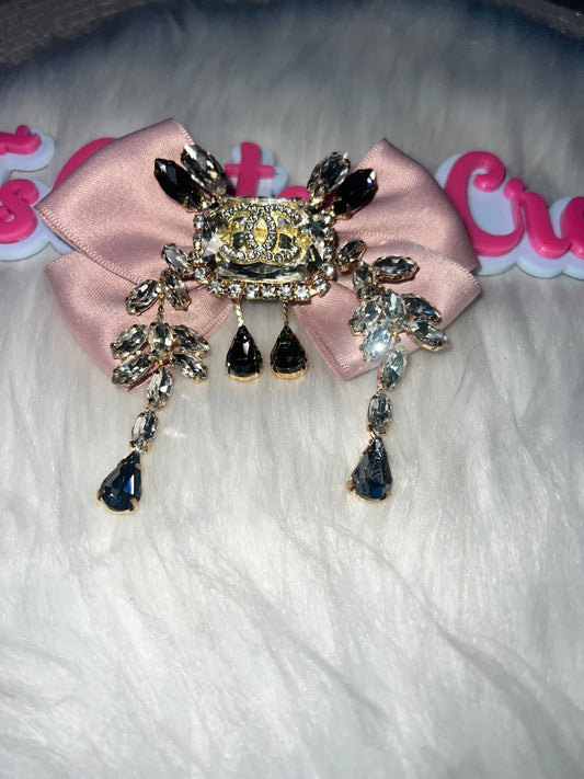 ✨ Blush Bow Luxury CC Crystal Brooch With Pin Back