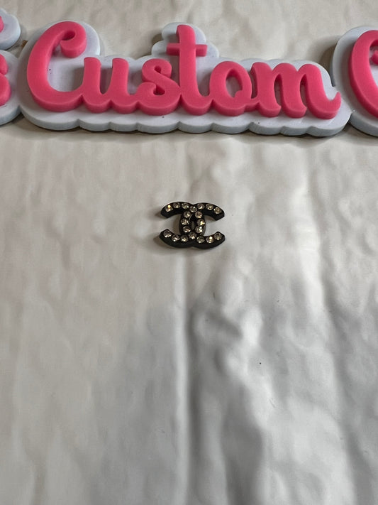 Black small CC