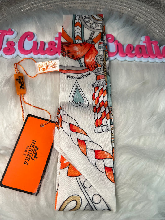 🧡 HH-Inspired Cream & Orange Scarf